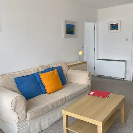 3 Sunnyside - Amazing Harbour Views *